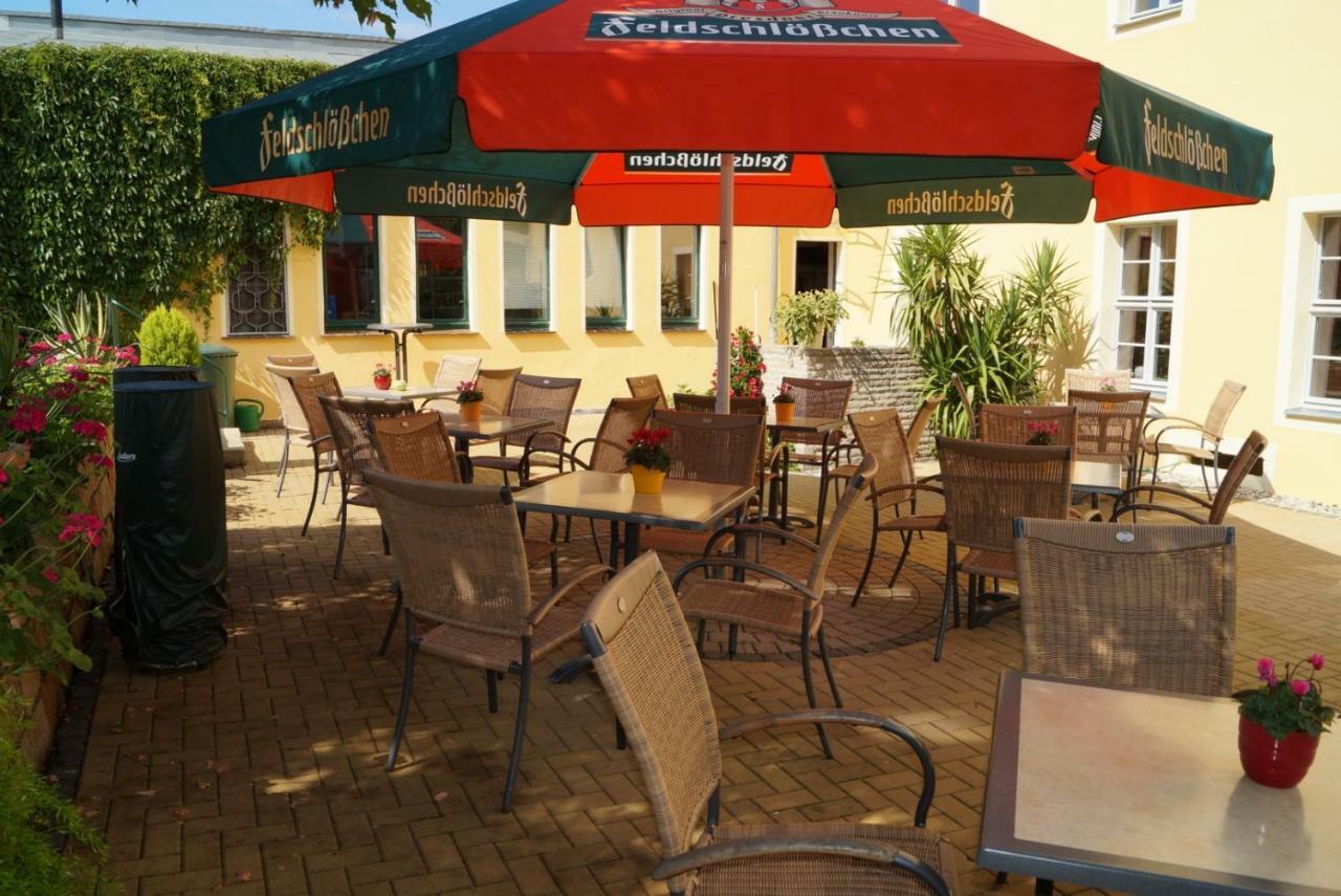 Ferienwohnungen Im Gasthaus Zur Gruenen Wiese Sebnitz Dış mekan fotoğraf